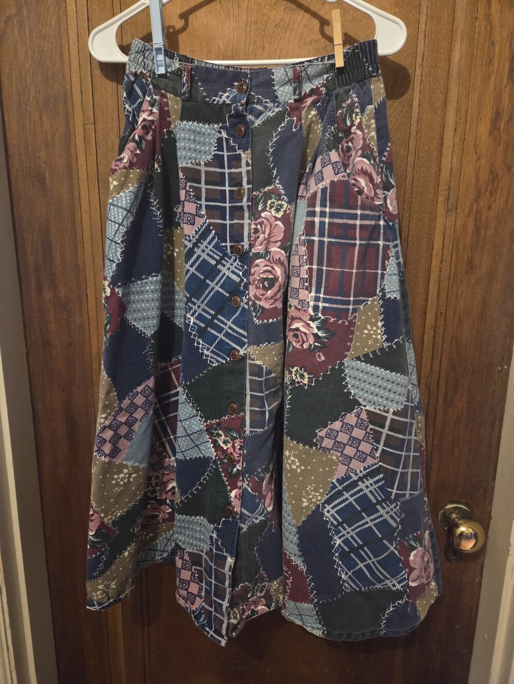 Vintage White Stag Patchwork Floral Button-Front Midi Skirt - Size 6